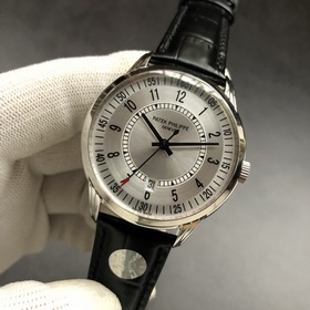 Новые часы Patek Philippe Корпус часов тщательно разработан в том