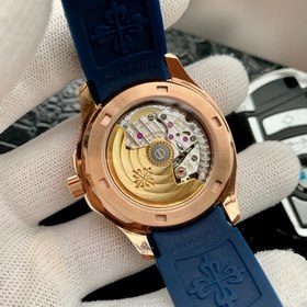 Часы Patek Philippe AQUANAUT серии «Гранаты» Диаметр 40,8 мм Пред