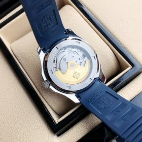 Часы Patek Philippe AQUANAUT серии 5167A После успешного выпуска 