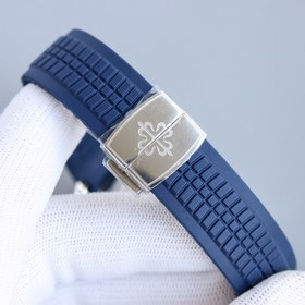 Часы Patek Philippe «Hand Grenade» серии 5167R. Диаметр 40 мм, то