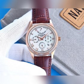 Команда часовщиков Patek Philippe впервые создала мужские часы с