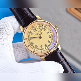 , классическая модель от PATEK PHILIPPE. Стекло в форме крышки ка