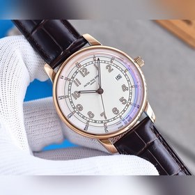 , классическая модель от PATEK PHILIPPE. Стекло в форме крышки ка