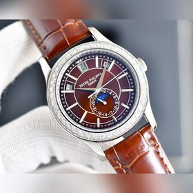 Patek Philippe представляет часы сложными функциями 5205G. Размер