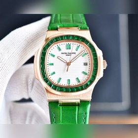 PATEK PHILIPPE Пэтэк Филипп Серия цветных квадратных бриллиантов 