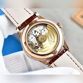 Часы Patek Philippe сложными функциями хронографом 5205G После дв