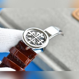 Часы Patek Philippe сложными функциями хронографом 5205G После дв