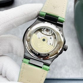 Patek Philippe – классические мужские часы с тремя стрелками коле