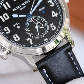 Patek Philippe с функцией двух часовых поясов, ref. 5524, серия C