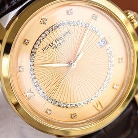 Patek Philippe – лаконичные и элегантные часы с ультратонким корп
