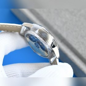 Patek Philippe, многофункциональный часы с вечным календарем Кома