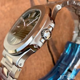 Часы Patek Philippe Nautilus Диаметр 41 мм, толщина 10 мм В этой