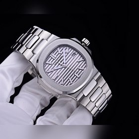 Часы Patek Philippe Nautilus Диаметр 41 мм, толщина 10 мм В этой