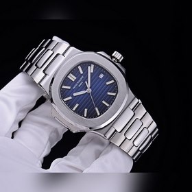 Часы Patek Philippe Nautilus Диаметр 41 мм, толщина 10 мм В этой
