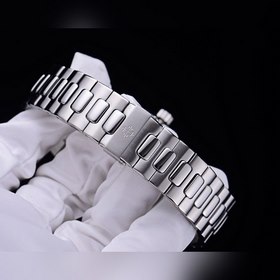 Часы Patek Philippe Nautilus Диаметр 41 мм, толщина 10 мм В этой