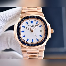 PATEK PHILIPPE Пэтэк Филипп Серия цветных квадратных бриллиантов 