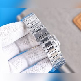 Часы PATEK PHILIPPE Nautilus Механизм с автоматической заводкой C