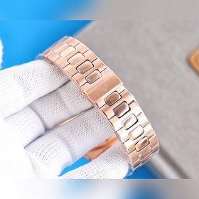 Часы PATEK PHILIPPE Nautilus Механизм с автоматической заводкой C
