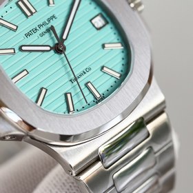 Совместная коллекция Patek Philippe и Tiffany — Nautilus в синем 