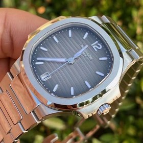 Patek Philippe Женские часы Nautilus 324SC с 29 бриллиантами