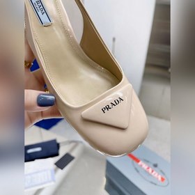 PRADA Весенняя коллекция на толстом каблуке Необходимость для б