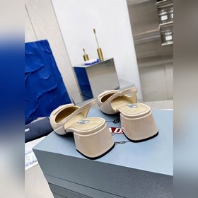 PRADA Весенняя коллекция на толстом каблуке Необходимость для б