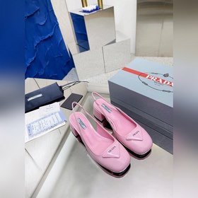 PRADA Весенняя коллекция на толстом каблуке Необходимое приобрет
