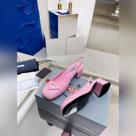 PRADA Весенняя коллекция на толстом каблуке Необходимое приобрет