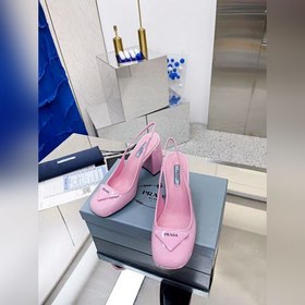 PRADA Весенняя коллекция на толстом каблуке Необходимый элемент