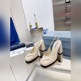 PRADA Весенняя коллекция на толстом каблуке Необходимый элемент