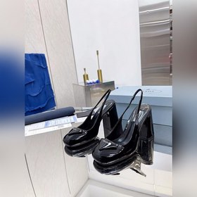 PRADA Новая коллекция весны, серия на толстом каблуке Незаменим