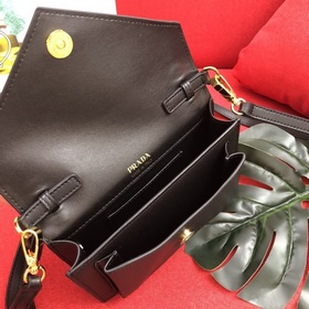 Женская сумка через плечо PRADA Кожа Saffiano, съемный регулируем