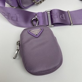 Нейлоновая сумка Prada Hobo, модель： 1BH204 Сеть сестричек-блогер