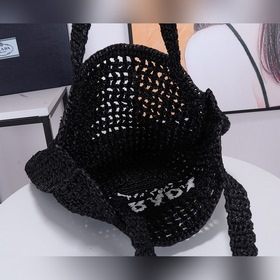 PRADA Сумка-тоут из волокна кокосового ореха, модель 1BG393 Эта 