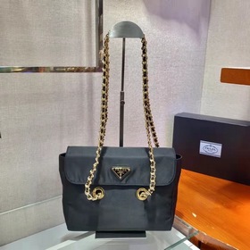 PRADA Б/у сумка с клапаном, модель 1BD620, средний размер Эта вин
