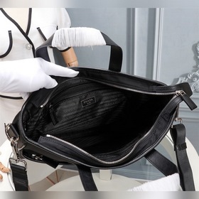 PRADA Модный портфель, модель 2VG032 Легкая водонепроницаемая не