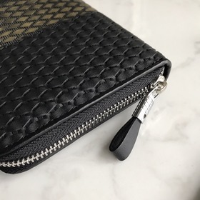 Prada Ручная сумка Изготовлена из высококачественных материалов. 