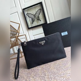 Мужская сумка PRADA, модель 2NH006, треугольный логотип. Изготовл