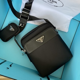 PRADA Весенняя сумка через плечо  Модель： 8532-3 Изготовлена с и