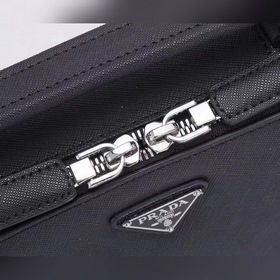 PRADA Новая сумка для фотоаппарата, модель 2VH070, можно носить в