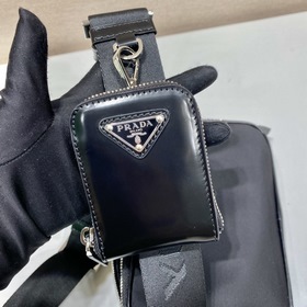 PRADA сумка-почтальон, модель 2VH070/лакированная кожа Эта соврем