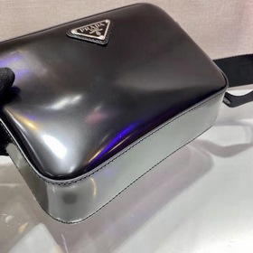 PRADA сумка для фотоаппарата, модель 1BH180, кожа с глянцевой пов