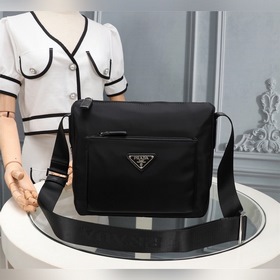 Сумка Prada для повседневного использования, модель 1BC0909 Импо