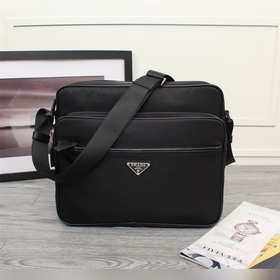 PRADA Модный портфель  Легкая водонепроницаемая нейлоновая ткань