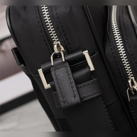 PRADA Модный портфель  Легкая водонепроницаемая нейлоновая ткань