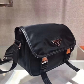 PRADA Комбинированная сумка-почтальон 3 в 1 Модель： 2VD034 Характ