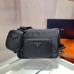 PRADA Новая сумка-почтальон, модель 2VD041 Эта сумка через плечо