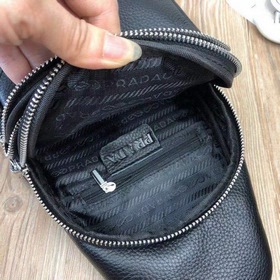 PRADA Летний поясной кожаный чехол для документов из кожи первого