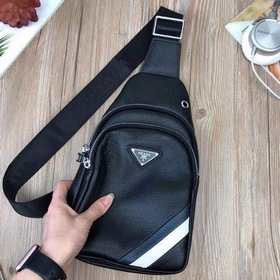 PRADA Летний поясной кожаный чехол для документов из кожи первого