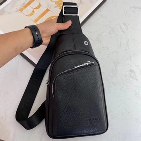 Мужская сумка Prada, изготовленная из импортной кожи, модель 5056